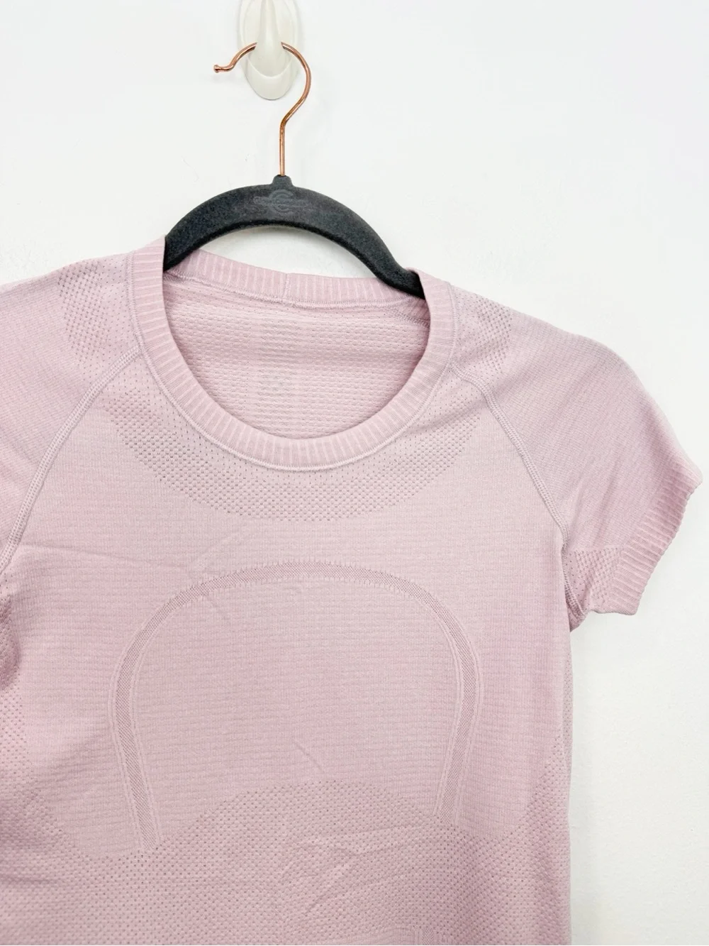 Lululemon Swiftly Tech Short Sleeve Top Light Pink Size 4